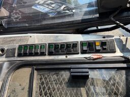 SCANIA R580 V8 8x4*4 Crane Kesla 21127 / Woodtransport