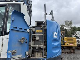 LIEBHERR R926 COMPACT Kettenbagger 30 Tonnen *11.644 H