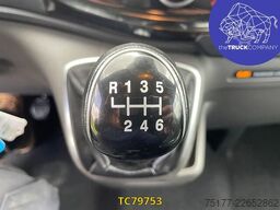 Ford Transit Custom L2H1 5 - Places