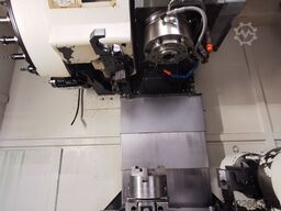 Akira Seiki V2.5XP 4+1 AXIS