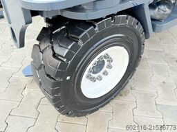 Combilift C3000XL / GAS / DUPLEX 3200 / FREE LIFT