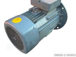 Silnik elektryczny VEM 7,5 kW 2880 obr min 3 fazy 400V kolnierzowy B3 Silnik elektryczny VEM 7,5 kW 2880 obr min 3 fazy 400V kolnierzowy B3