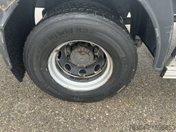 DAF LF 260 KOFFER+LBW