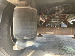 Leciñena air susrpansion,  double axels