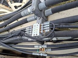 Sennebogen 830 E K17 (only upperstructure with damaged cabin)