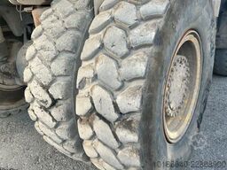Komatsu HD405-7