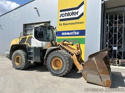 Liebherr L556