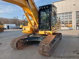 Komatsu PC210LC-11E0