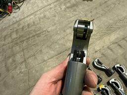 HENCO WHEEL CUTTER FOR PIPES Pipe cutter, rotatable