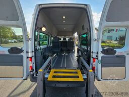 FORD Transit FT350 2,2 TDCI-7 Sitzer-Rampe-Rollstuhl