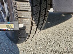 FORD Transit FT350 2,2 TDCI-7 Sitzer-Rampe-Rollstuhl