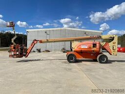 JLG 800AJ