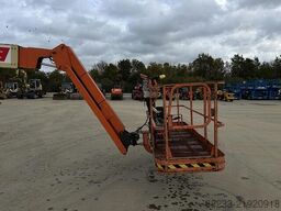 JLG 800AJ
