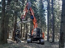 Hitachi ZAXIS 225