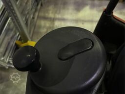 Linde R14X-03 Reach Truck