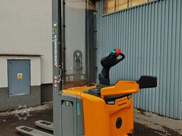 Jungheinrich ERC 214z Li-ION 6m