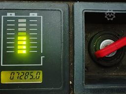 Jungheinrich ERC 212 scales