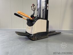 CROWN ET 4000 - 1.2 * DEMO !! Triplex FFL !!