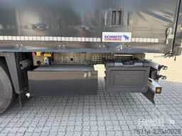 Schmitz Cargobull Curtainsider Standard Getränke