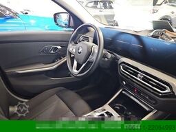 BMW 320d xDrive Mild Hybrid Navigation Business