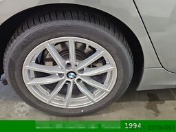 BMW 320d xDrive Mild Hybrid Navigation Business