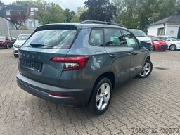 SKODA Karoq 2.0l TDI 85kW DSG * PANO * Navi * Klimaaut