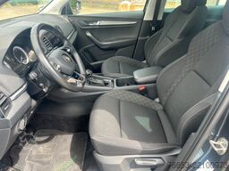 SKODA Karoq 2.0l TDI 85kW DSG * PANO * Navi * Klimaaut