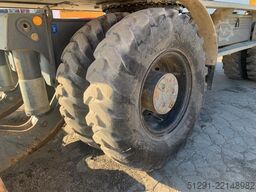 Liebherr A 920 Litronic