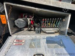 Volvo FM 420 6X2 OPRIJWAGEN/MACHINE TRANSPORTER/PLATEAU/
