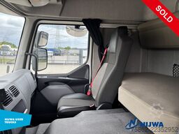 Renault D WIDE 4x2 Schuifzeil + Laadklep 2000KG