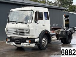 MERCEDES-BENZ 1217 S 4x2 Blatt-/Blatt