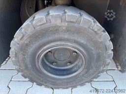 Still R07-25