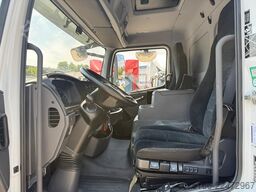 MERCEDES-BENZ ATEGO 821 L Koffer 4,10 m LBW 1 T*SEITENTÜRE