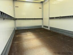 MERCEDES-BENZ ATEGO 821 L Koffer 4,10 m LBW 1 T*SEITENTÜRE
