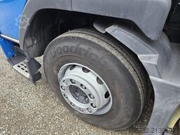 Volvo FM330 Multizone Lenk u. Kühlkoffer