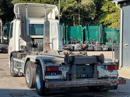 DAF CF 250 VDL-Abrollkipper mit Planenaufbau u. LBW