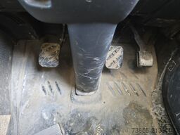 Renault Scarab Major 8001