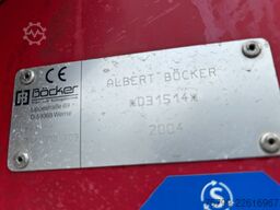 MERCEDES-BENZ 815 Dachdeckerkran Böcker 32 Meter + Seilwinde