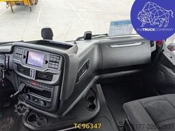 Iveco S-Way 490