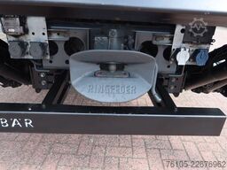 Mercedes-Benz Actros 1842 L bak+ klep B.A.R. 2000 kg