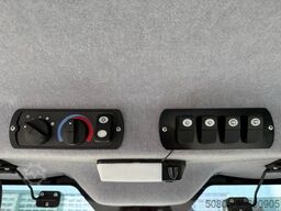 CATERPILLAR CD54B (CD10),Tandemwalze, Streuer,Kantenscheider