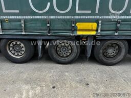 SCHMITZ CARGOBULL SCB*S3T MegaTrailer Curtainsider Edscha-Verdeck