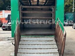 VOLVO FL 6 220 Viehaufbau