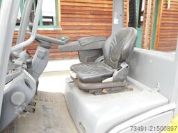 Jungheinrich DFG 425s Triplex 4,4m + SS + 4. Kreis