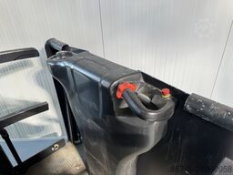 LINDE V 10 /  * DEMO !! DOUBLE steering !! FULL options !!