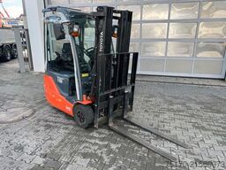 Toyota 8FBET15 / Triplex: 4.30m / nur 1.187h! / SS