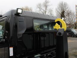 Fuso Canter FUSO 9C18  City Abrollkipper Hooklift Black Edition