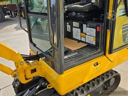 Komatsu PC17R-5