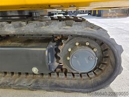 Komatsu PC17R-5