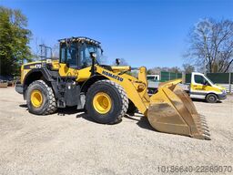 Komatsu WA470-8E0
